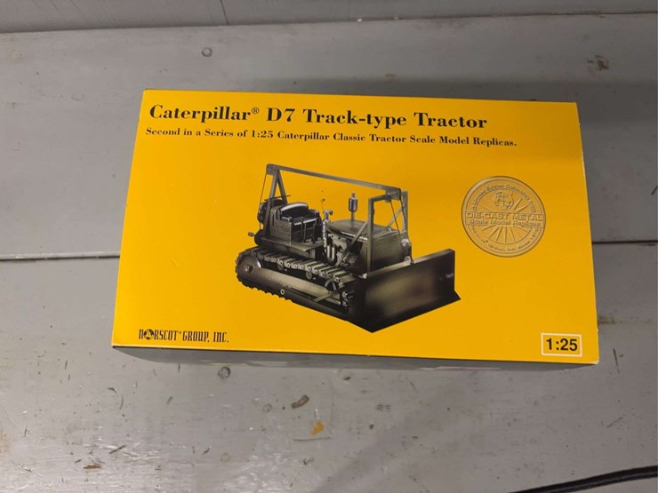 caterpillar-d7-image-23