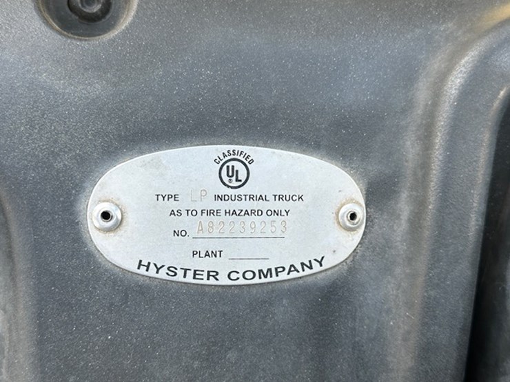 #2083-•-2019-hyster-50-port-forklift-image-20