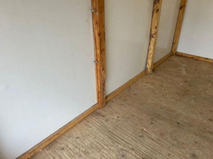 7-ft-6-in.-x-16-ft-storage-container-image-11