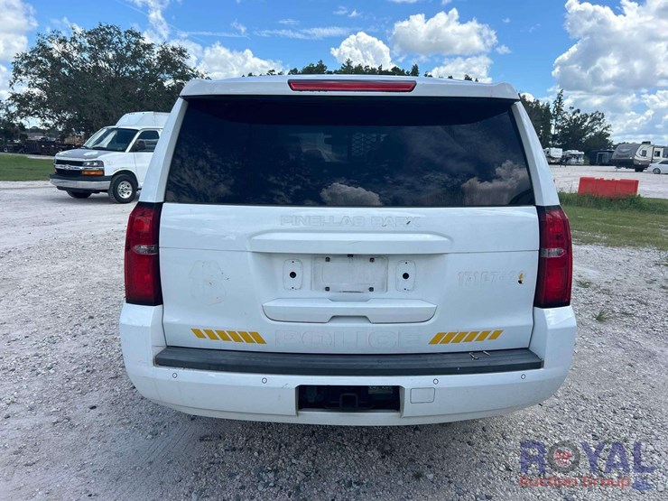 2017-chevrolet-tahoe-image-25
