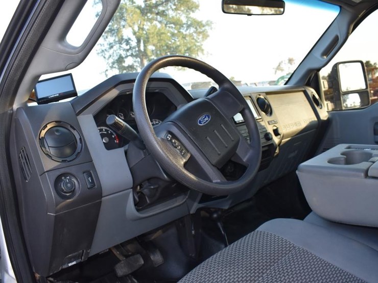 2012-ford-f250-image-8