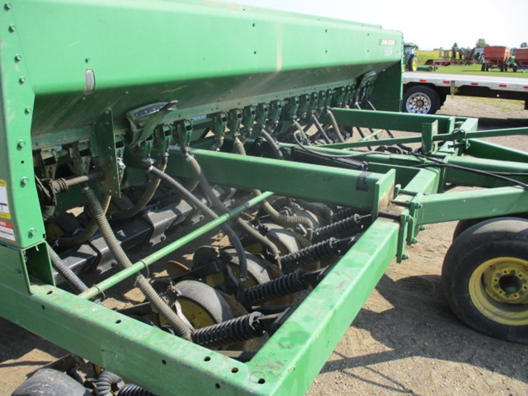 john-deere-750-image-19