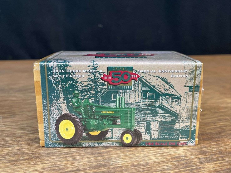 john-deere-32-image-2
