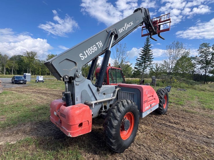 skyjack-sj1056th-image-5