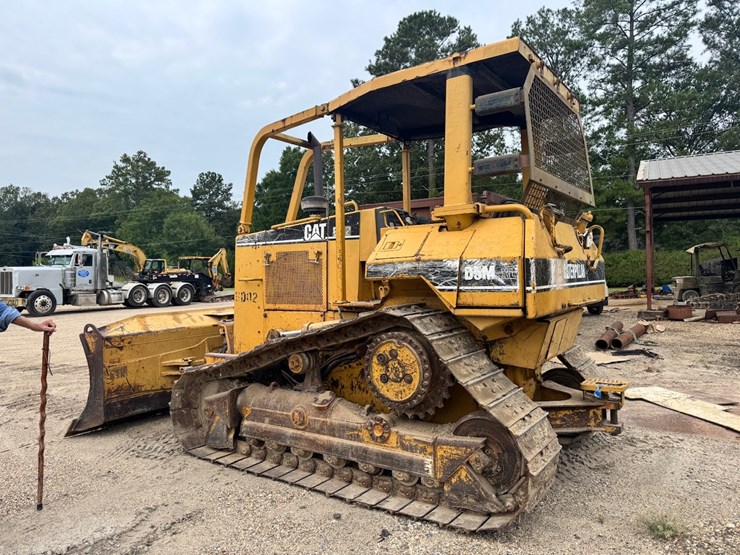caterpillar-d5m-xl-image-3