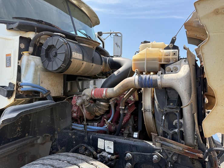 #11-•-#5197-•-2008-mack-granite-t/a-daycab-dump-truck-1m2ax04c68m003392-image-117