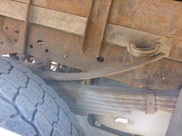 2016-ford-f550-xl-image-21