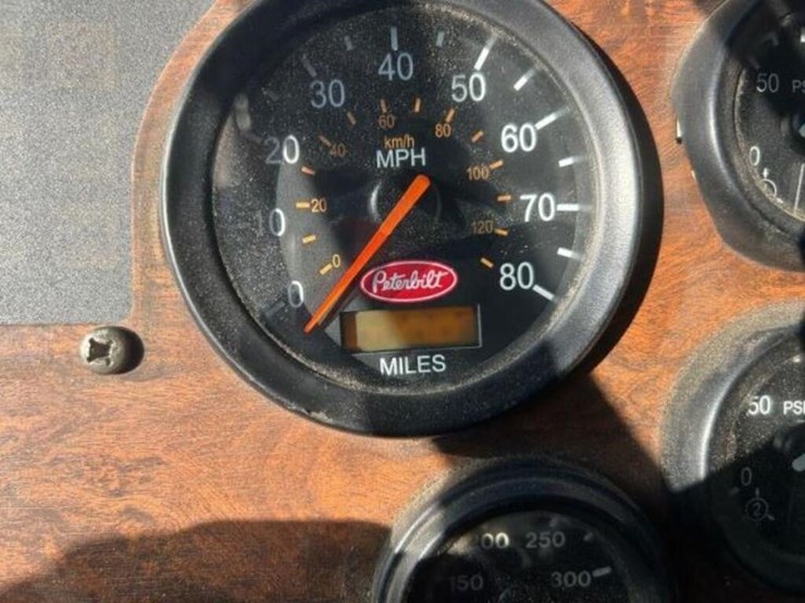 2009-peterbilt-pb320-coe-front-loading-t/a-garbage-image-14