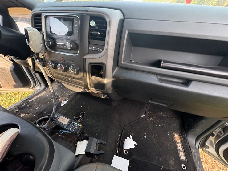 2017-dodge-ram-1500-image-35