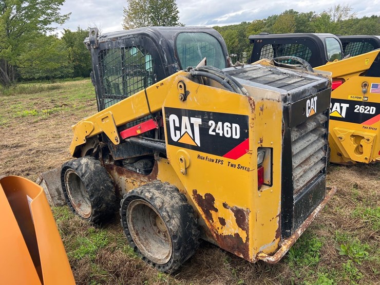 caterpillar-246d-image-4