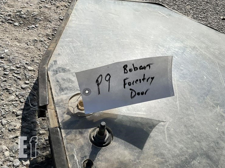 bobcat-m-series-forestry-door-image-5