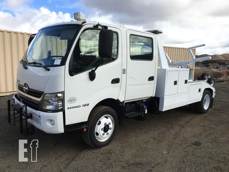 2018-hino-195-image-1