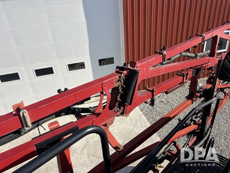 2016-case-ih-2250-image-65