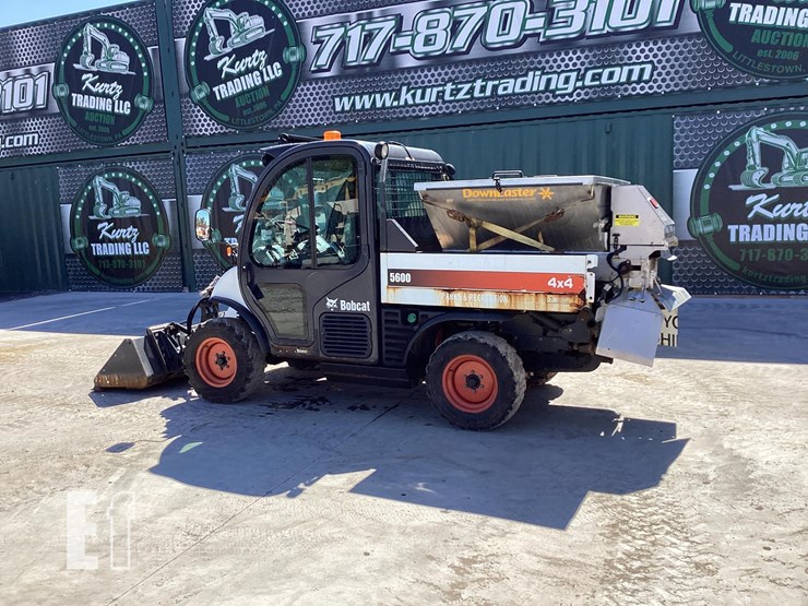 bobcat-toolcat-5600-image-2