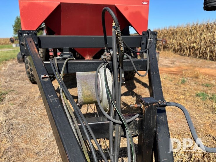 case-ih-2400-image-14