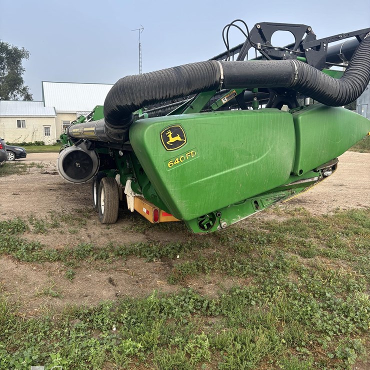 2013 JOHN DEERE 640FD