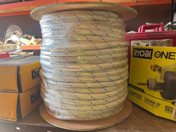 #2038-•-spool-of-boat-tector-double-braided-nylon-rope-image-1