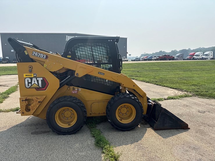 caterpillar-262d3-image-6