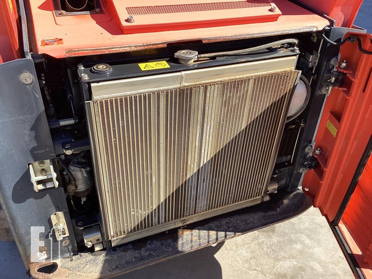 2019-kubota-svl75-2-image-13