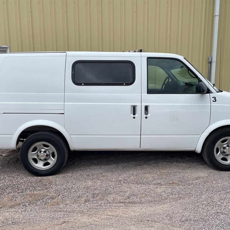 2004 CHEVROLET ASTRO