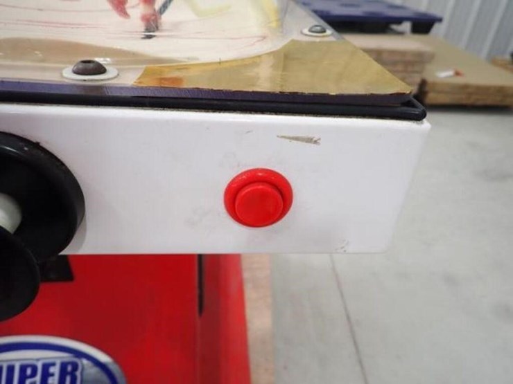 super-chexx-table-top-hockey-game-image-16