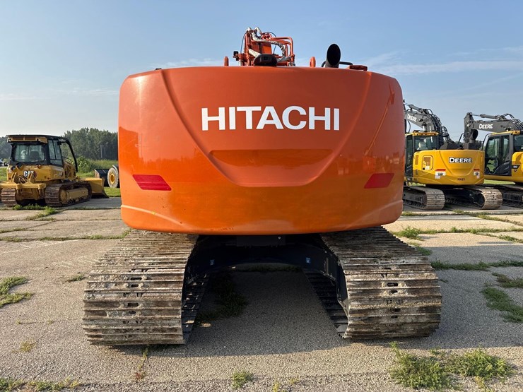 2021-hitachi-zx225usrk-image-4