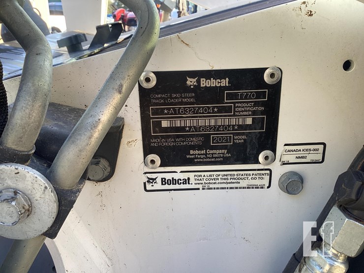 2021-bobcat-t770-image-22