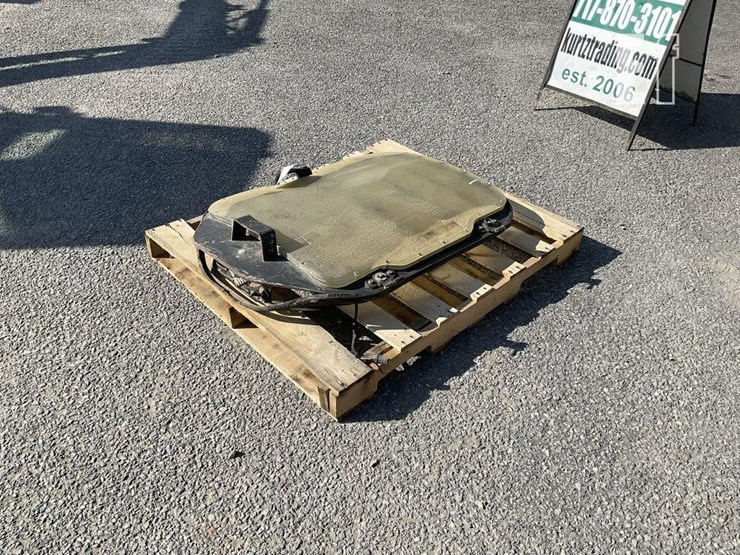 bobcat-m-series-forestry-door-image-1