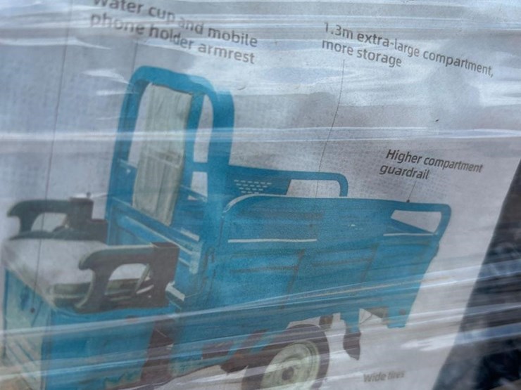 2025-irlanch-iret13-electric-tricycle-image-5