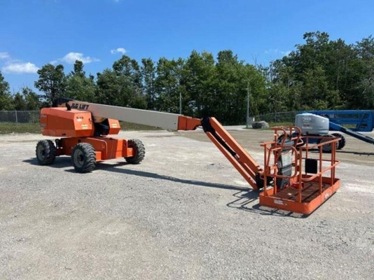 2013-jlg-660sj-image-2