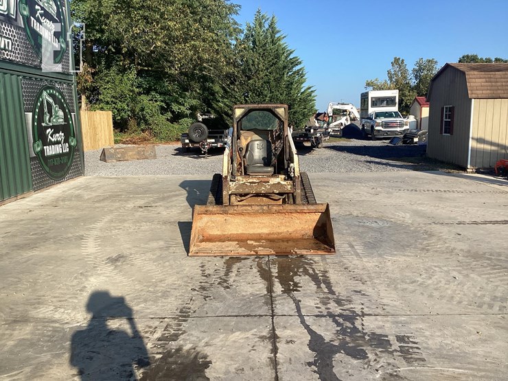 2006-bobcat-t180-image-10