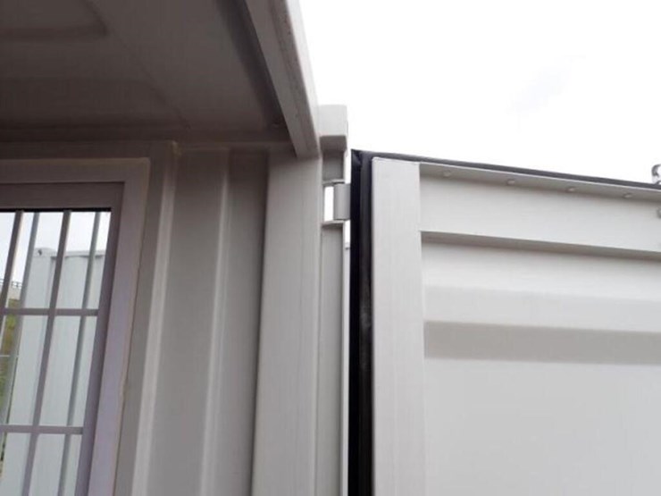unused-8-ft-shipping-container-image-16