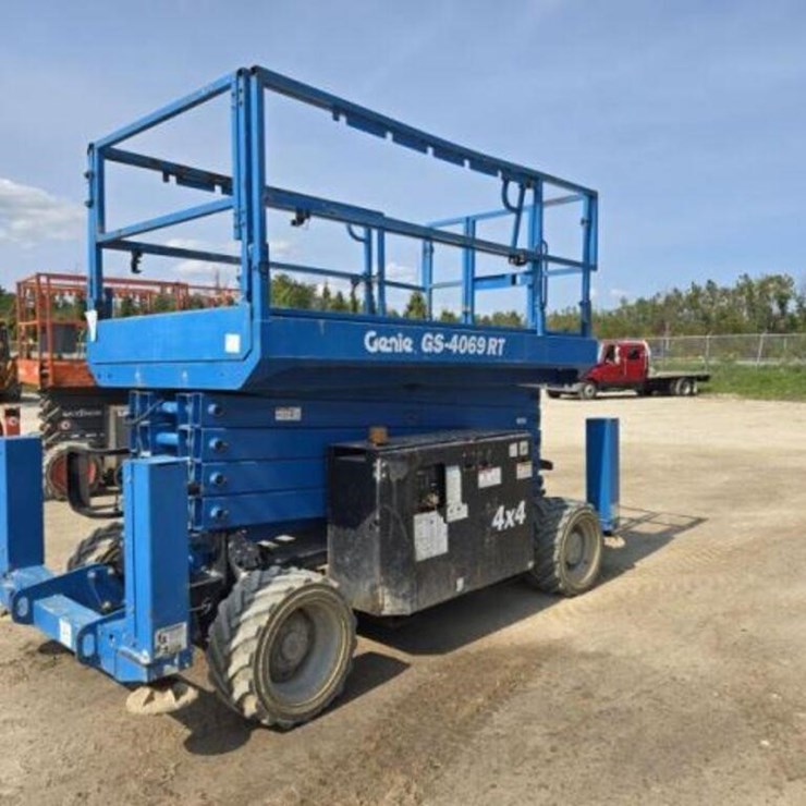 2014 GENIE GS4069RT