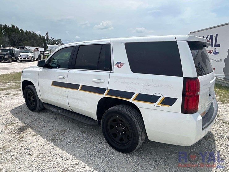 2018-chevrolet-tahoe-image-4