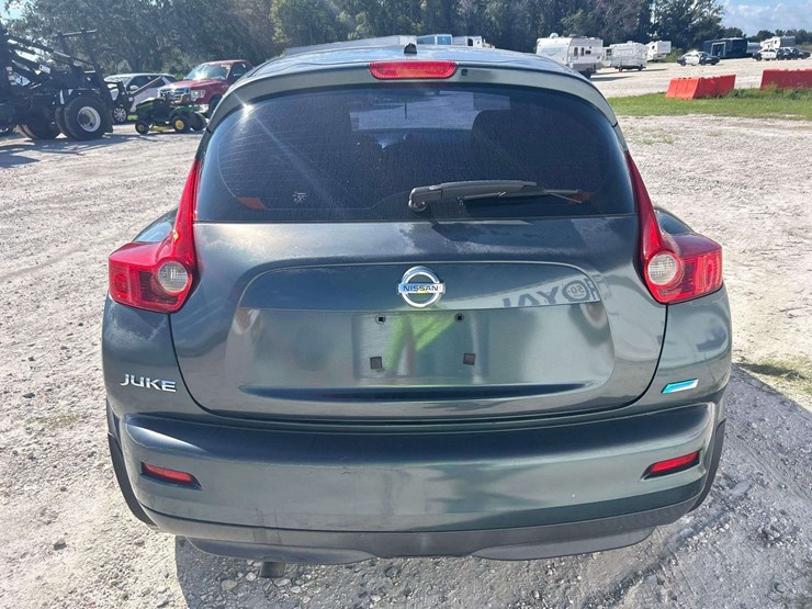2014-nissan-juke-image-26