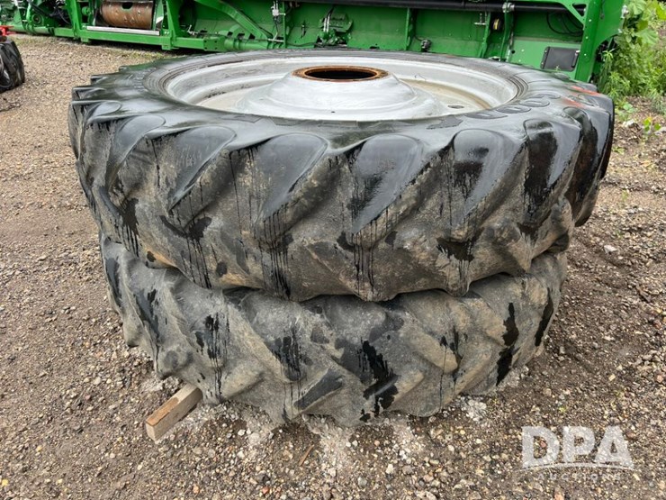 2011-case-ih-magnum-315-image-29