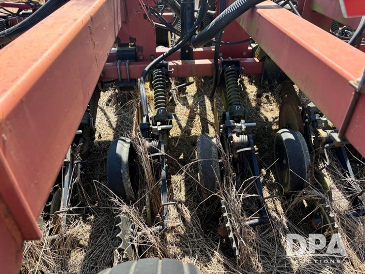 case-ih-2400-image-48