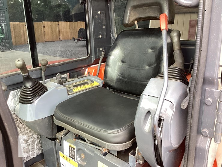 2018-kubota-u50-image-18