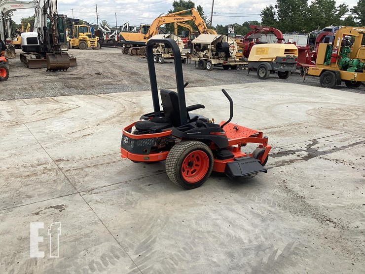 2018-kubota-z122e-image-6
