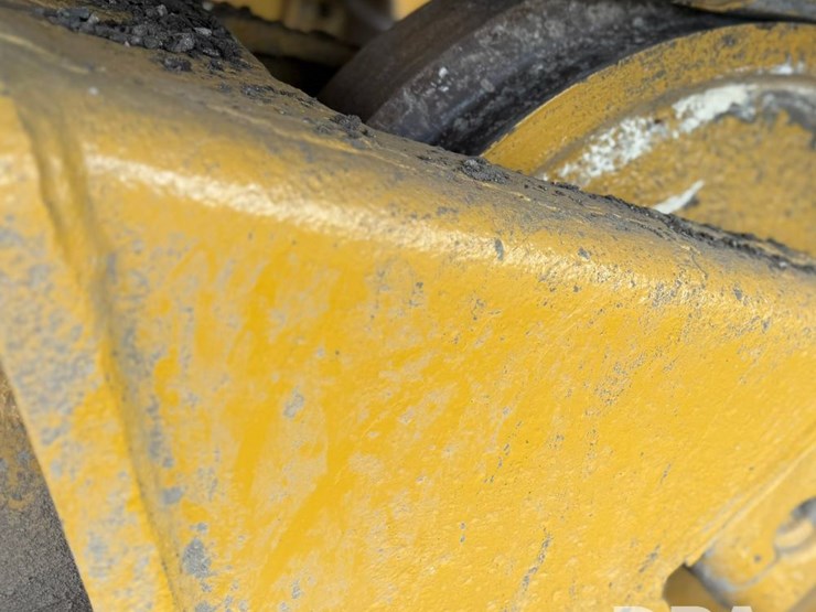 2019-caterpillar-d6t-image-9