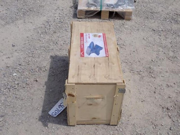 unused-great-bear-single-horn-400-lb-anvil-image-3
