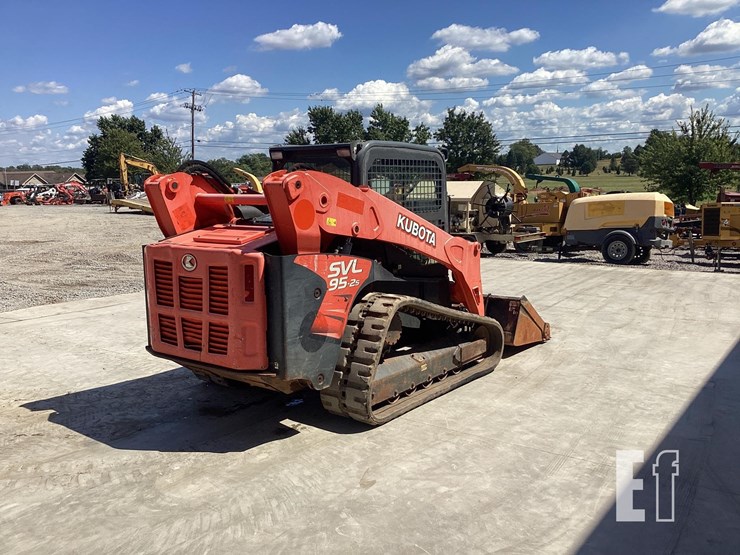 2019-kubota-svl95-2s-image-4