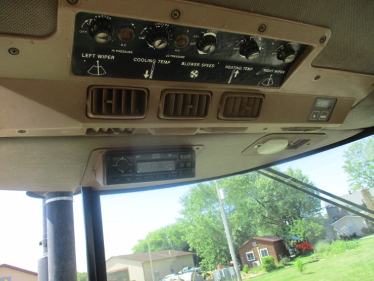 john-deere-485-image-13