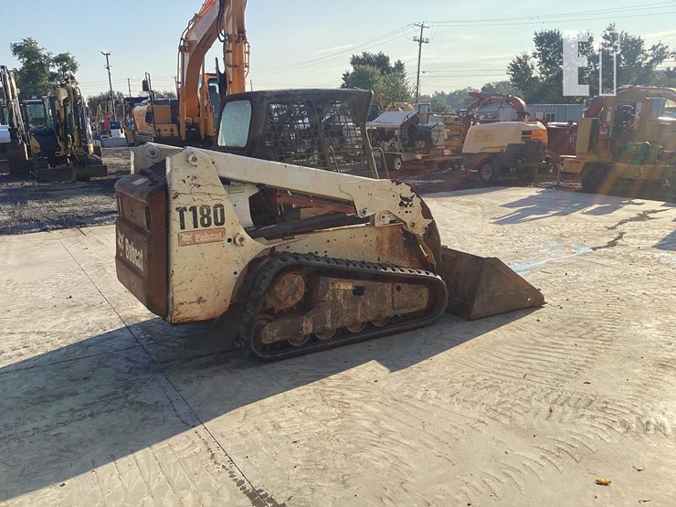 2006-bobcat-t180-image-4