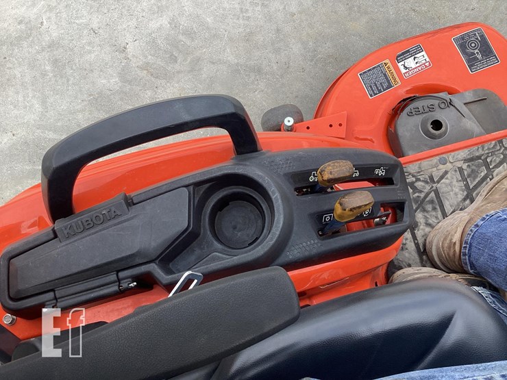 2021-kubota-bx2680-image-19