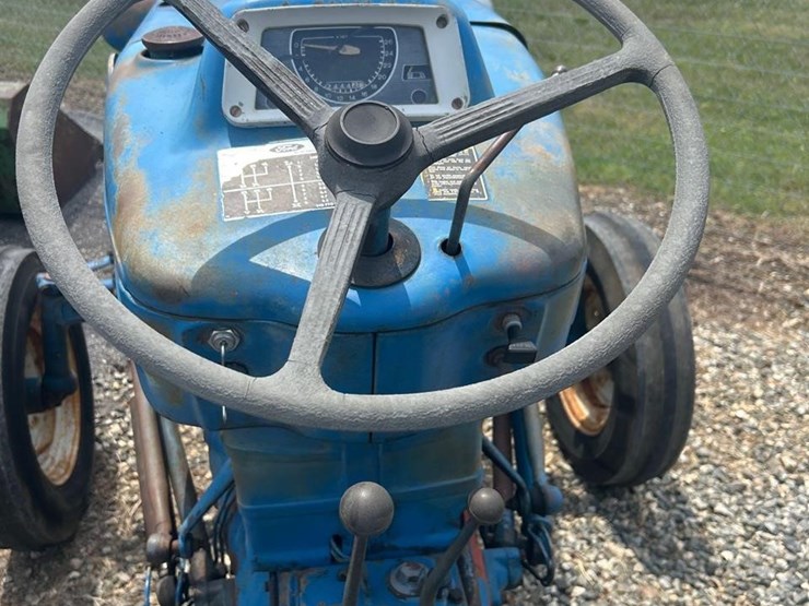 ford-3600-image-13
