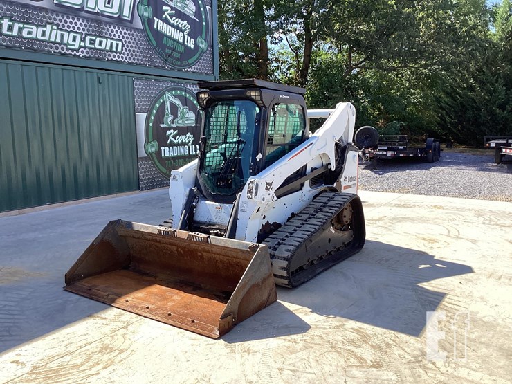 2011-bobcat-t770-image-19