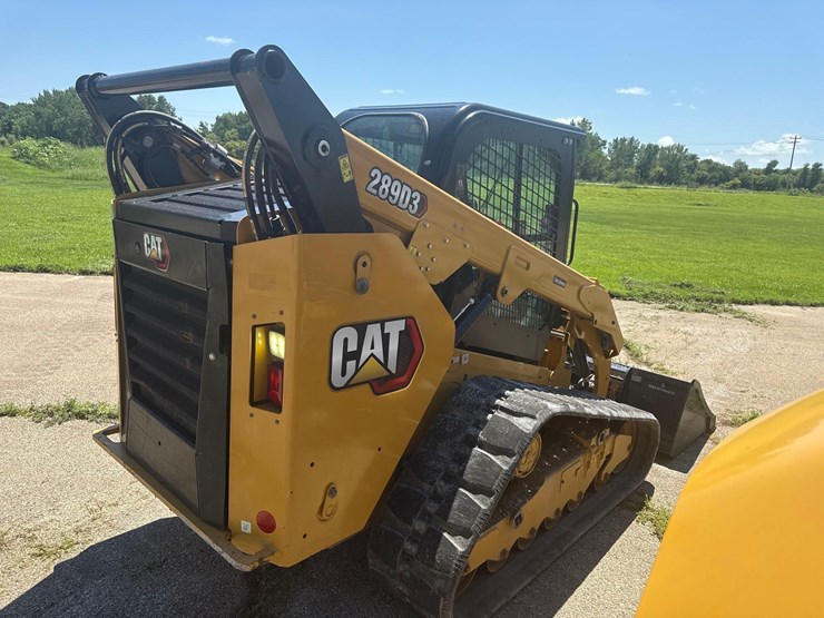2023-caterpillar-289d3-image-5