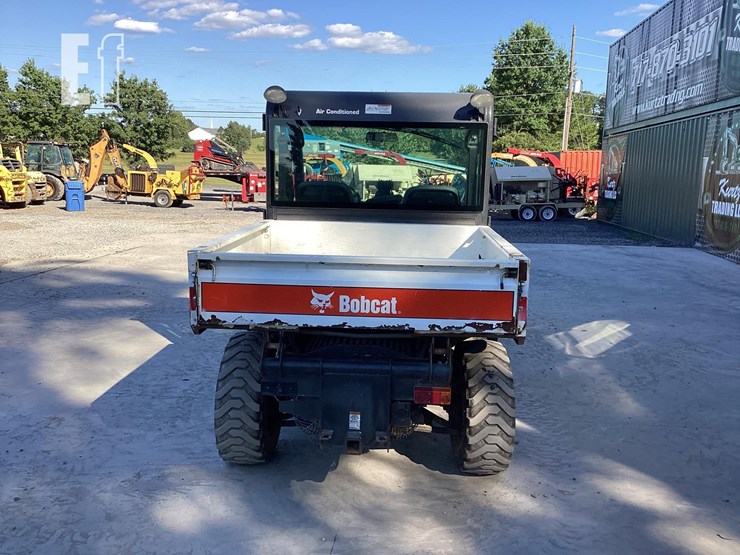 2015-bobcat-toolcat-5600-image-3