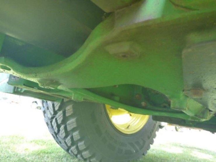 2019-john-deere-5090r-image-37